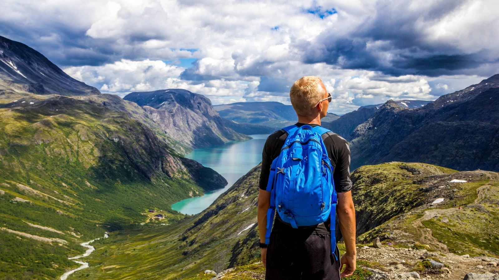 Hiking trails near Nimpo Lake Resort in Tweedsmuir Park
